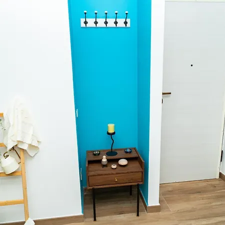 Dimora Montessori - Centro Storico Apartament