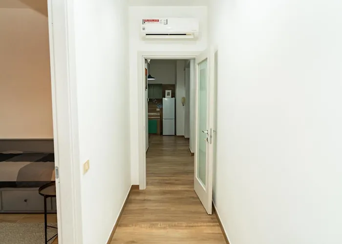 Dimora Montessori - Centro Storico Apartamento *